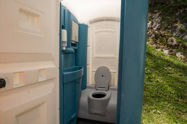 Best Portable bathroom rental  in Atkinson, IL